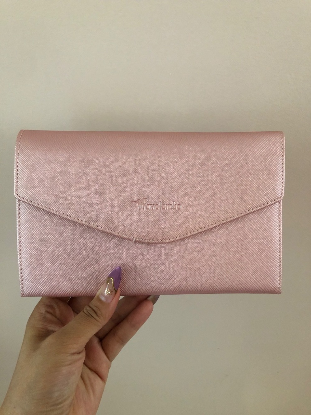 Travelambo Pink Women’s RFID Blocking Wallet - Picture 2 of 7